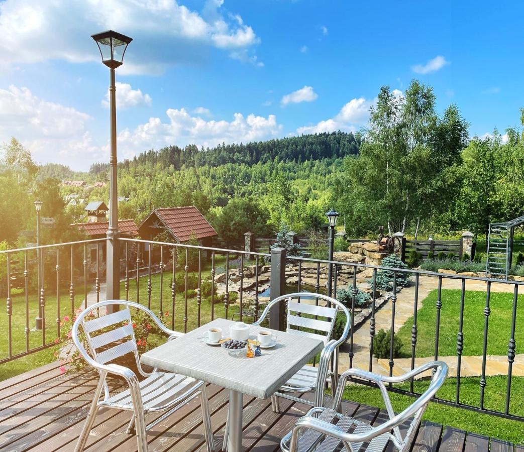 Villa Zoryany Dvir Skhidnytsia Esterno foto